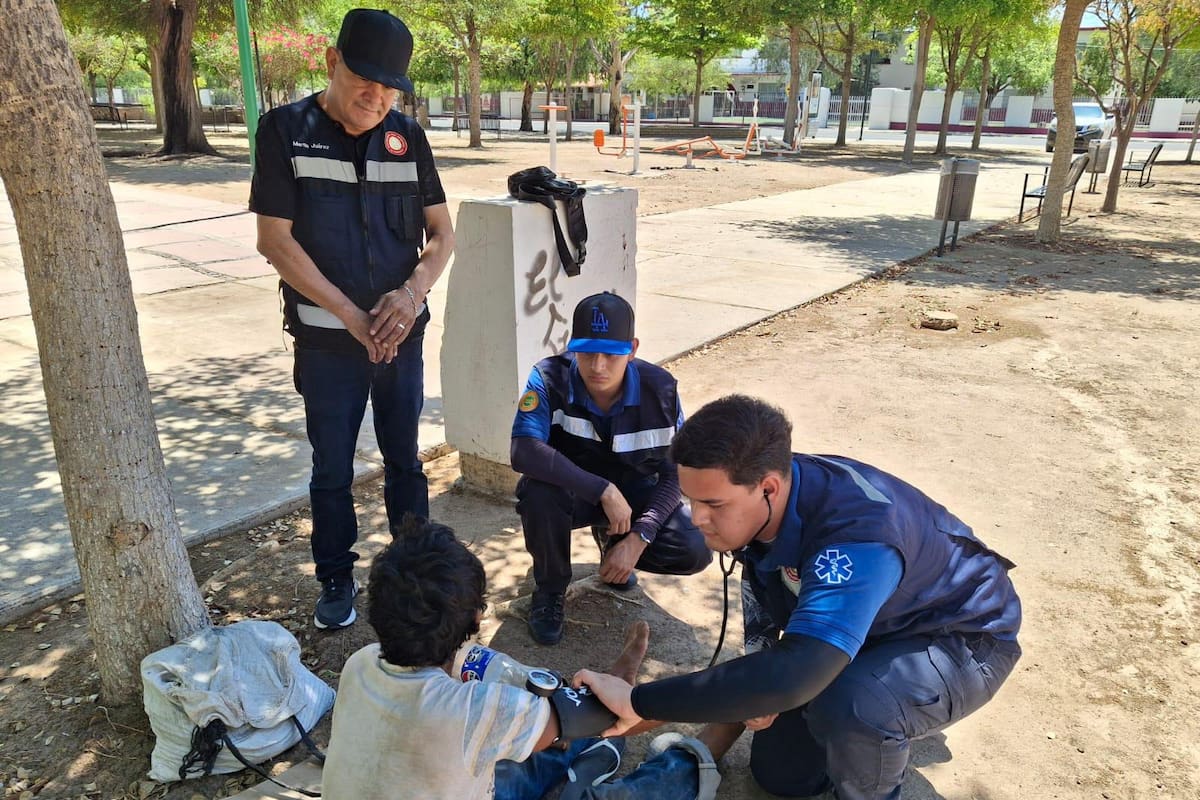 Auxilia Protección Civil a personas vulnerables ante temperaturas extremas en Hermosillo