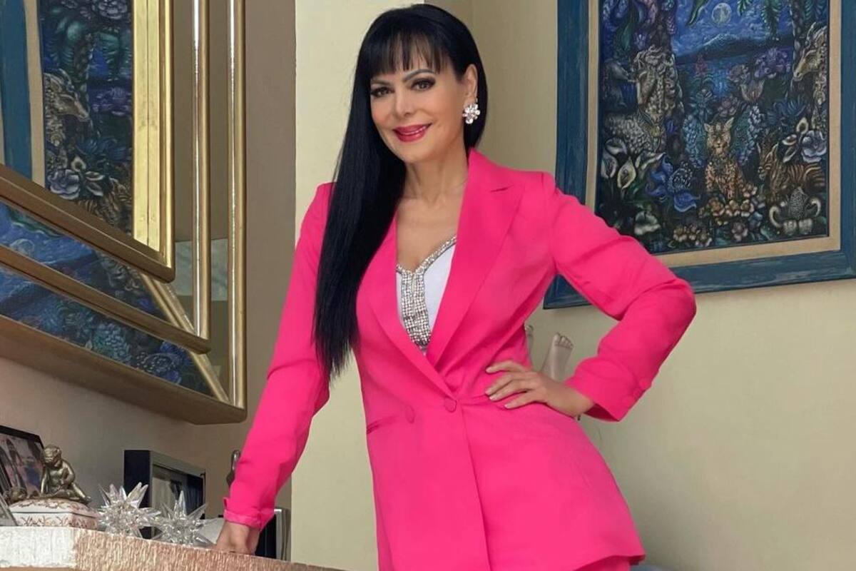 El ‘outfit’ navideño de Maribel Guardia