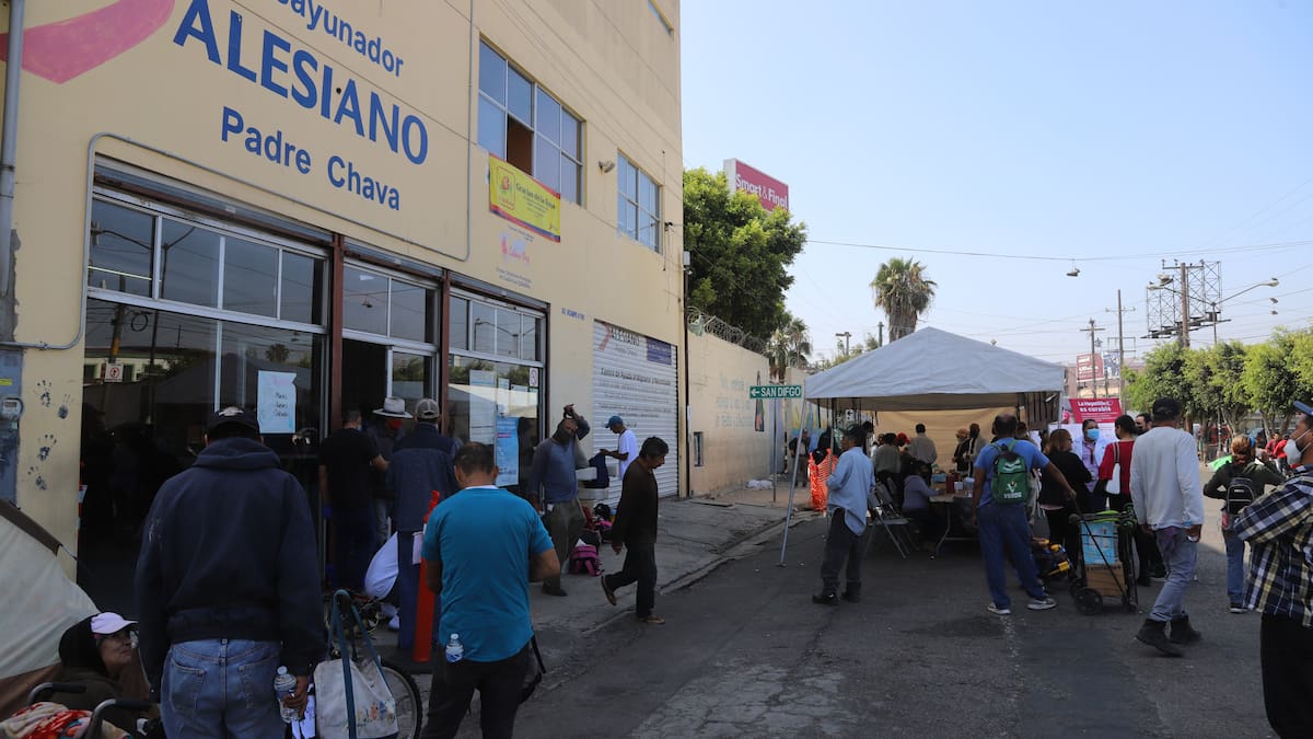 Albergues de Tijuana se mantienen en alerta ante posible impacto de conflicto entre Estados Unidos e Irán