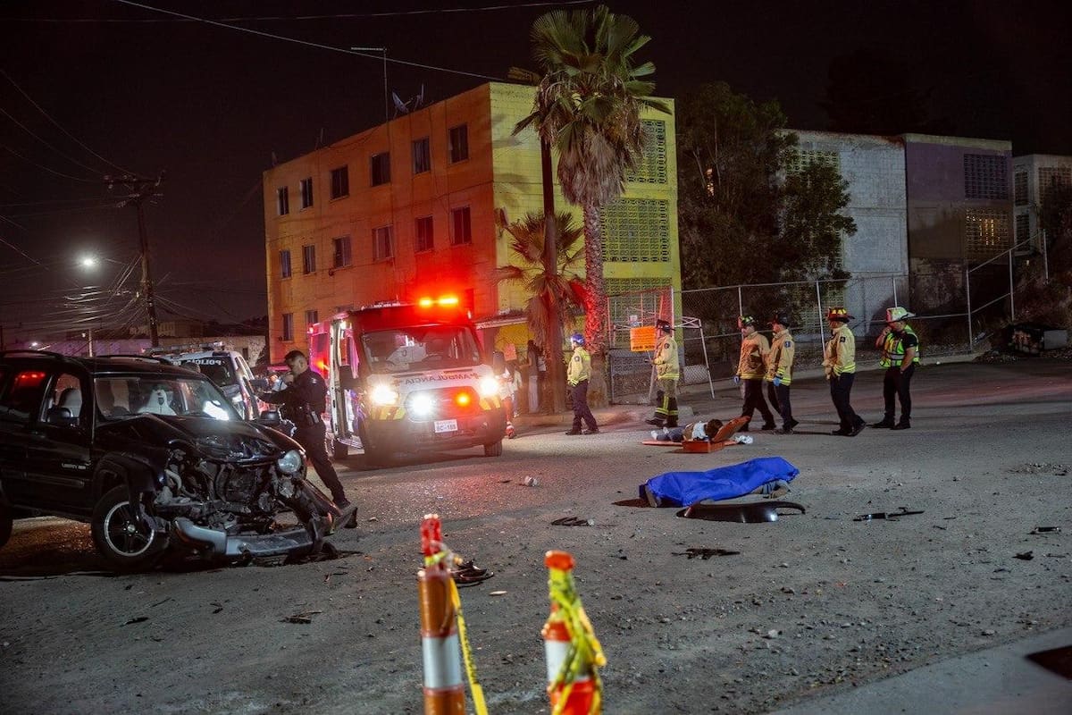 Muere mecánico tras ser atropellado mientras reparaba una camioneta en Tijuana; conductor queda bajo custodia