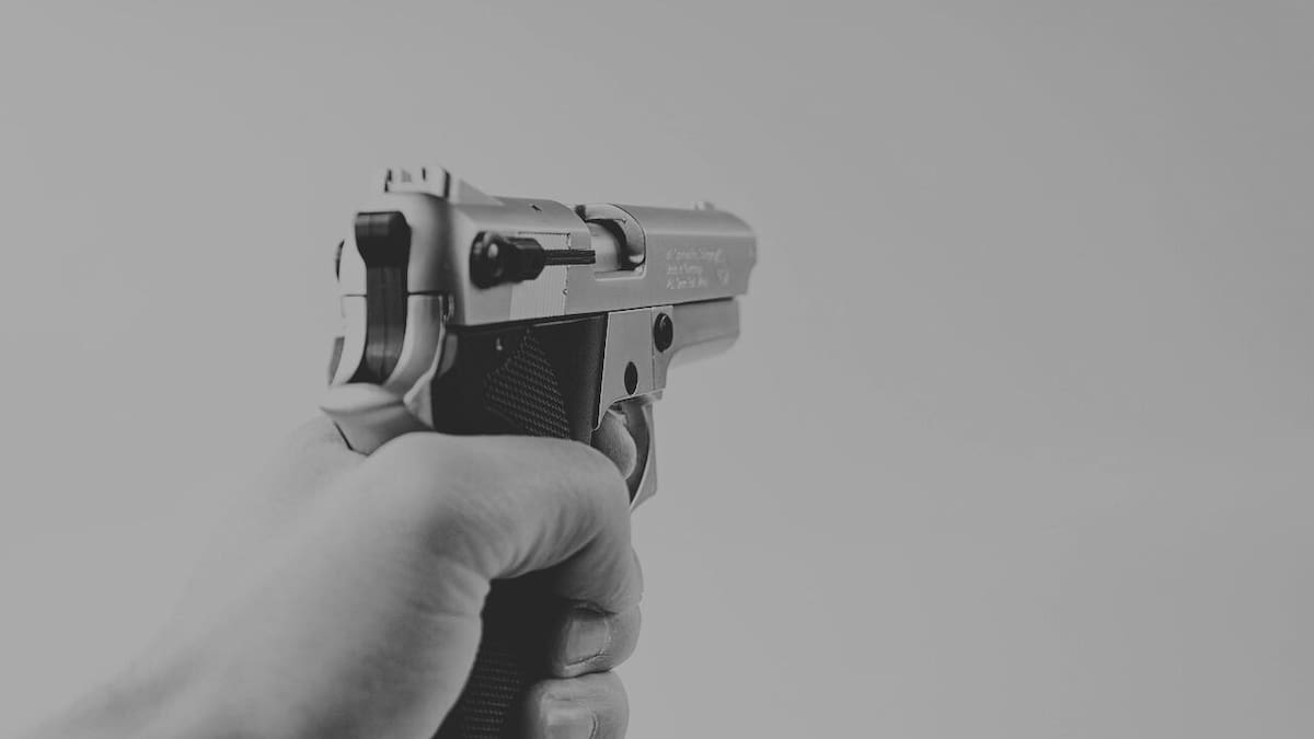 “¿Por qué sienten que es necesario quitarle la vida?”: hermana del condenado, hija de víctima y miembros del jurado que lo sentenció piden clemencia para Charles Burton, quien será ejecutado por su complicidad en un asesinato de 1991 en Alabama