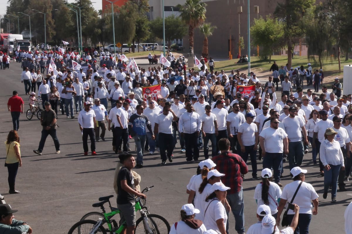 Con ausencia de sindicatos se llevará a cabo desfile por el 1 de mayo