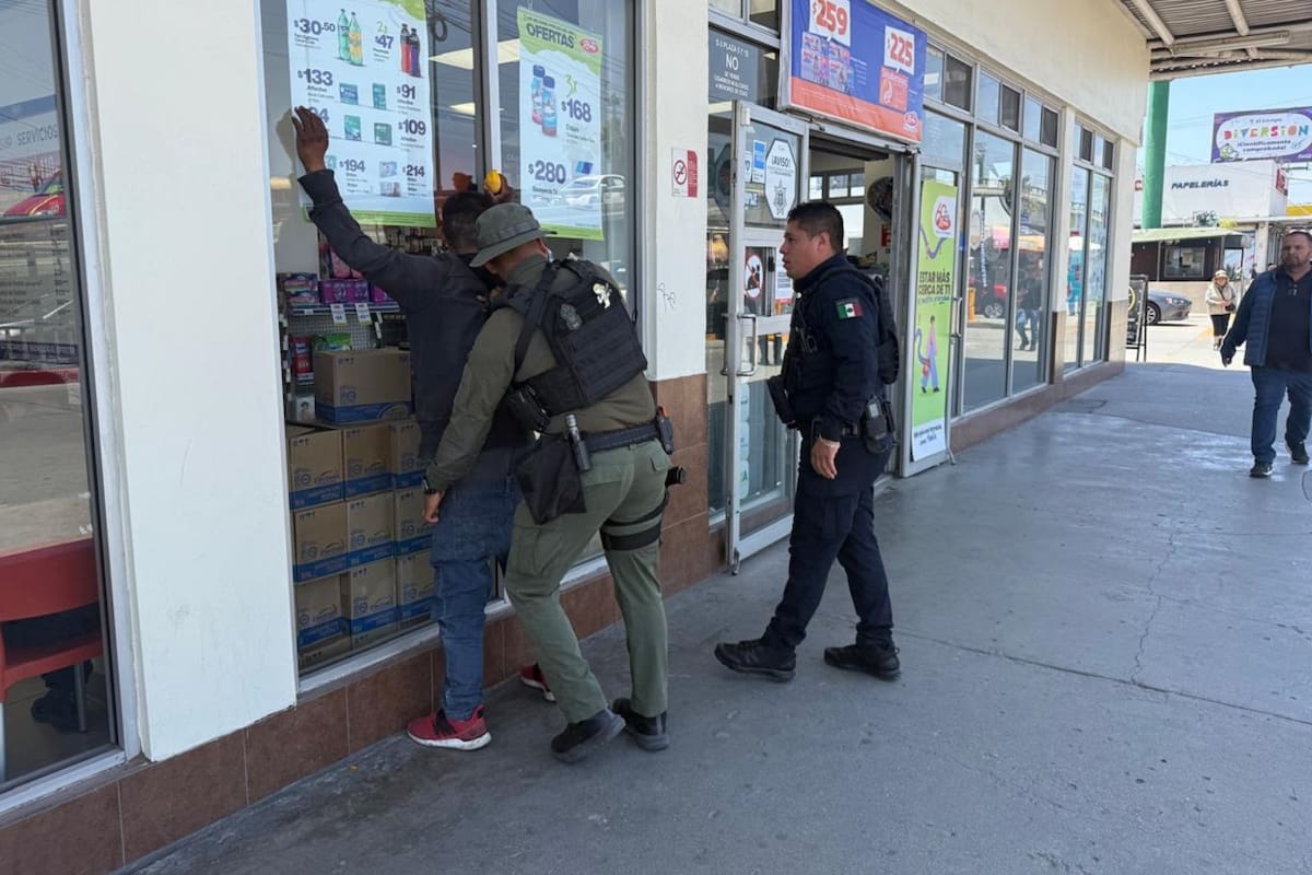 Policía Municipal realiza operativo preventivo en la Zona de la 5 y 10