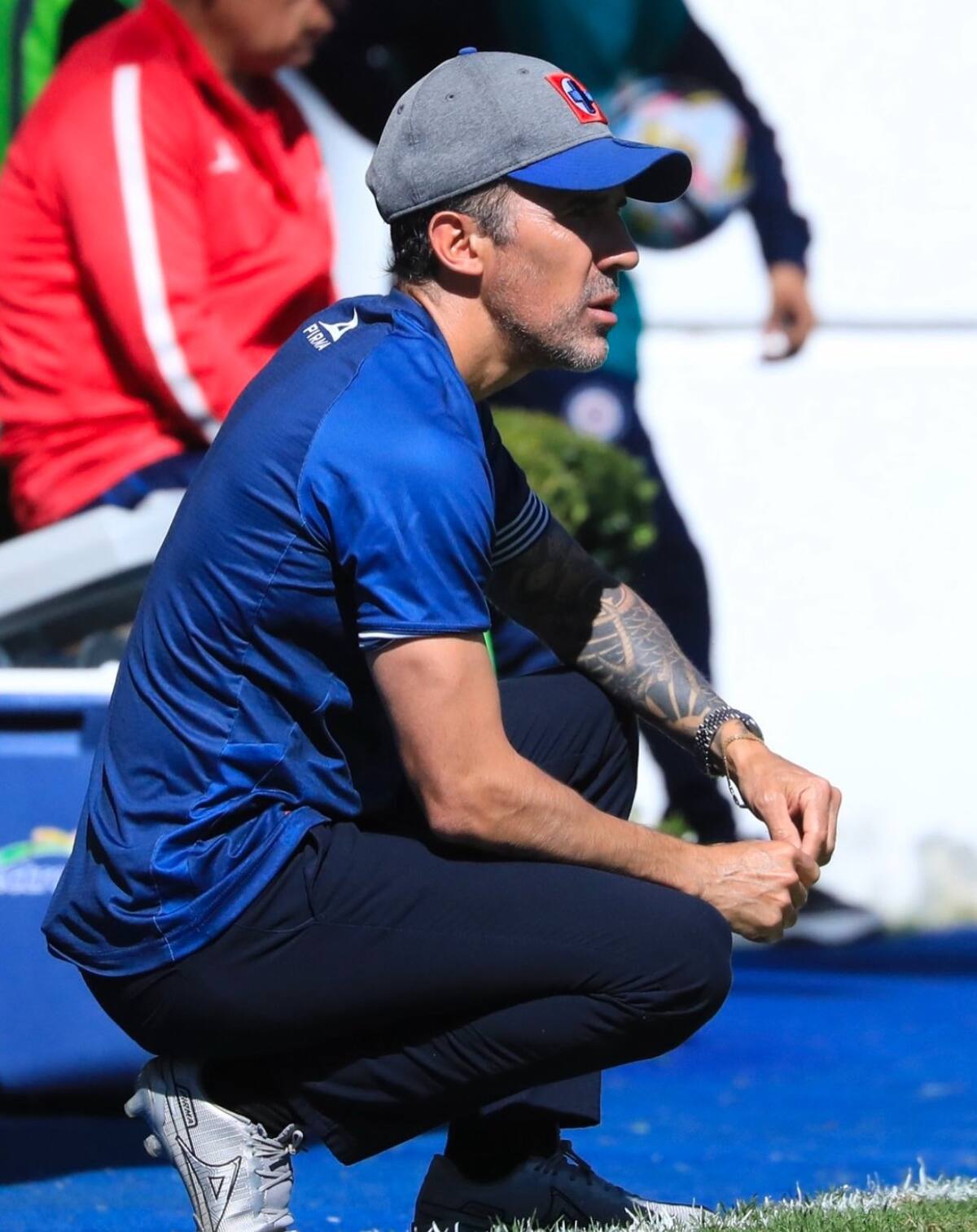 El entrenador logró 9 victorias en 17 partidos jugados en el Apertura 2024. Foto: Cruz Azul.
