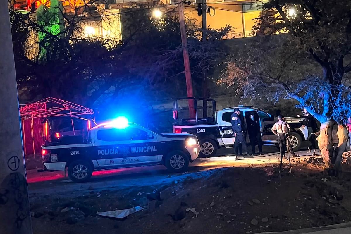 Rescatan a hombre de atentar contra su propia vida