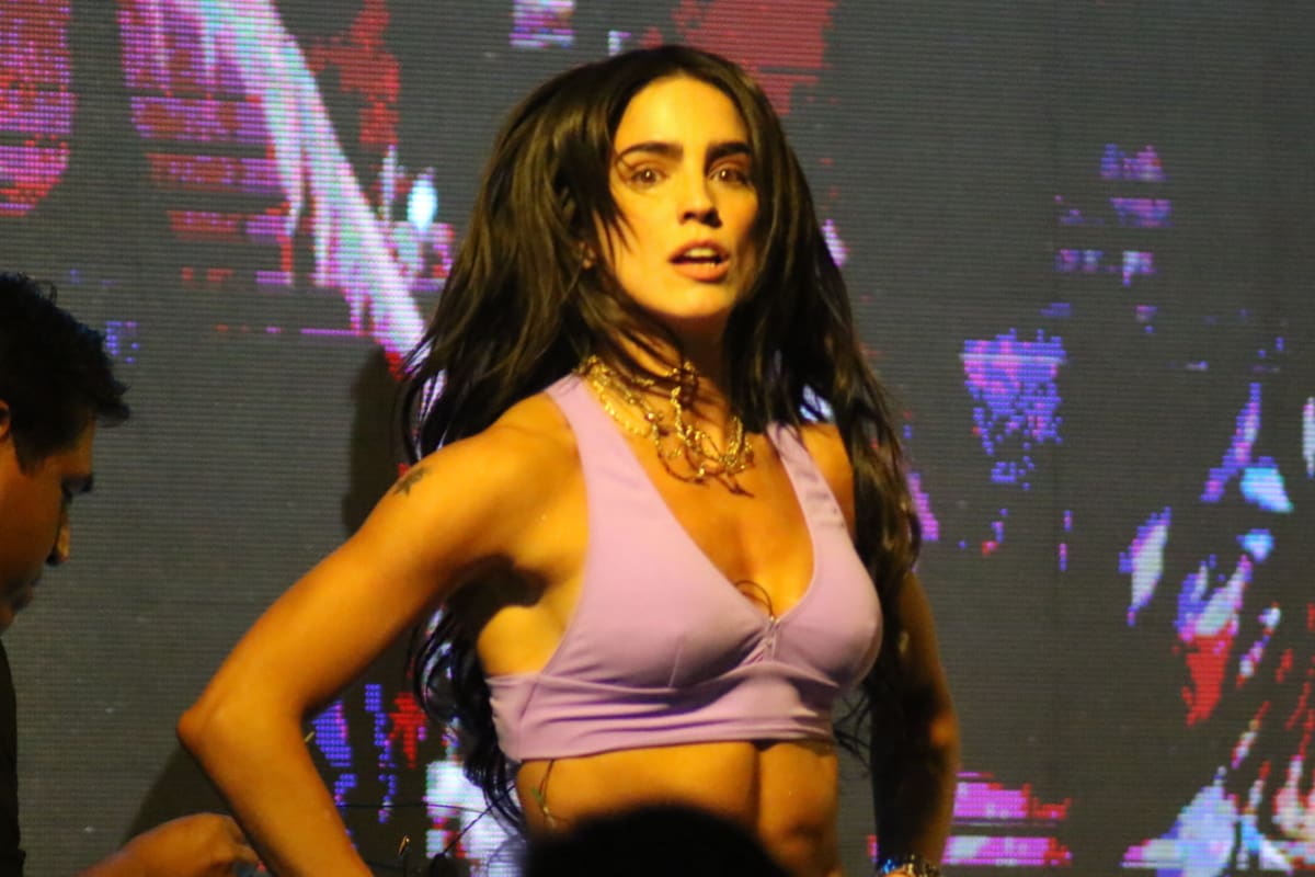 Bárbara de Regil debuta como conductora en Supernova Génesis 2026 y sorprende en el ring