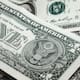 La venta del dólar se mantiene en 18.30 pesos en casas de cambio locales.