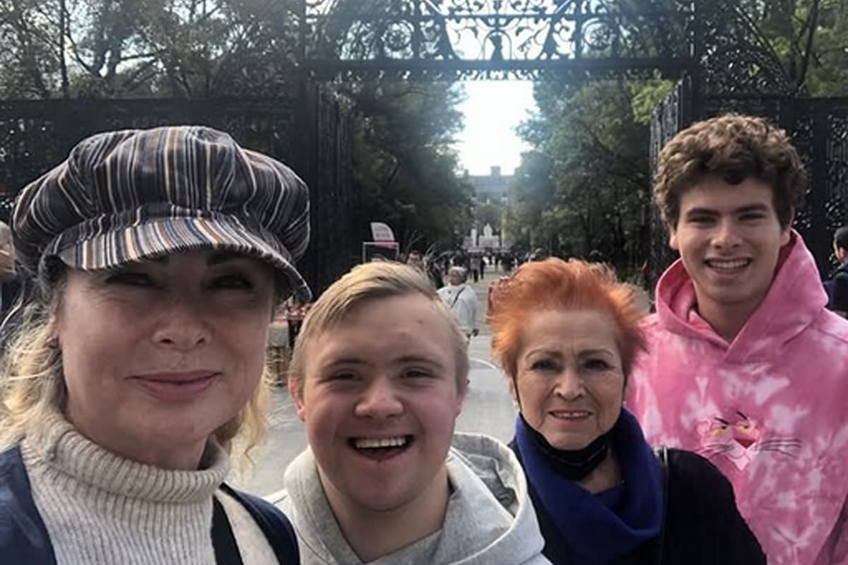 Lety Calderón confiesa que decidió llevar a su mamá a un asilo: