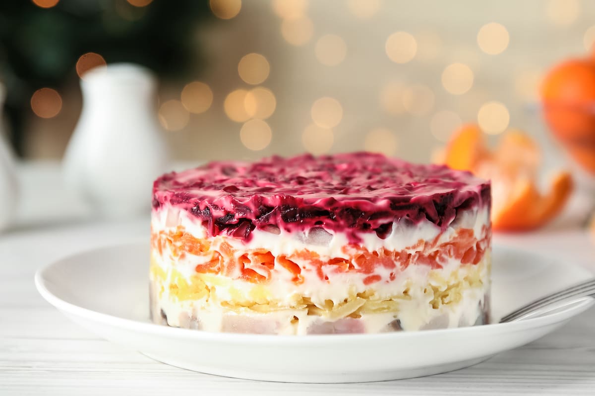 La historia del zakuski el aperitivo emblemático de la Navidad en Rusia