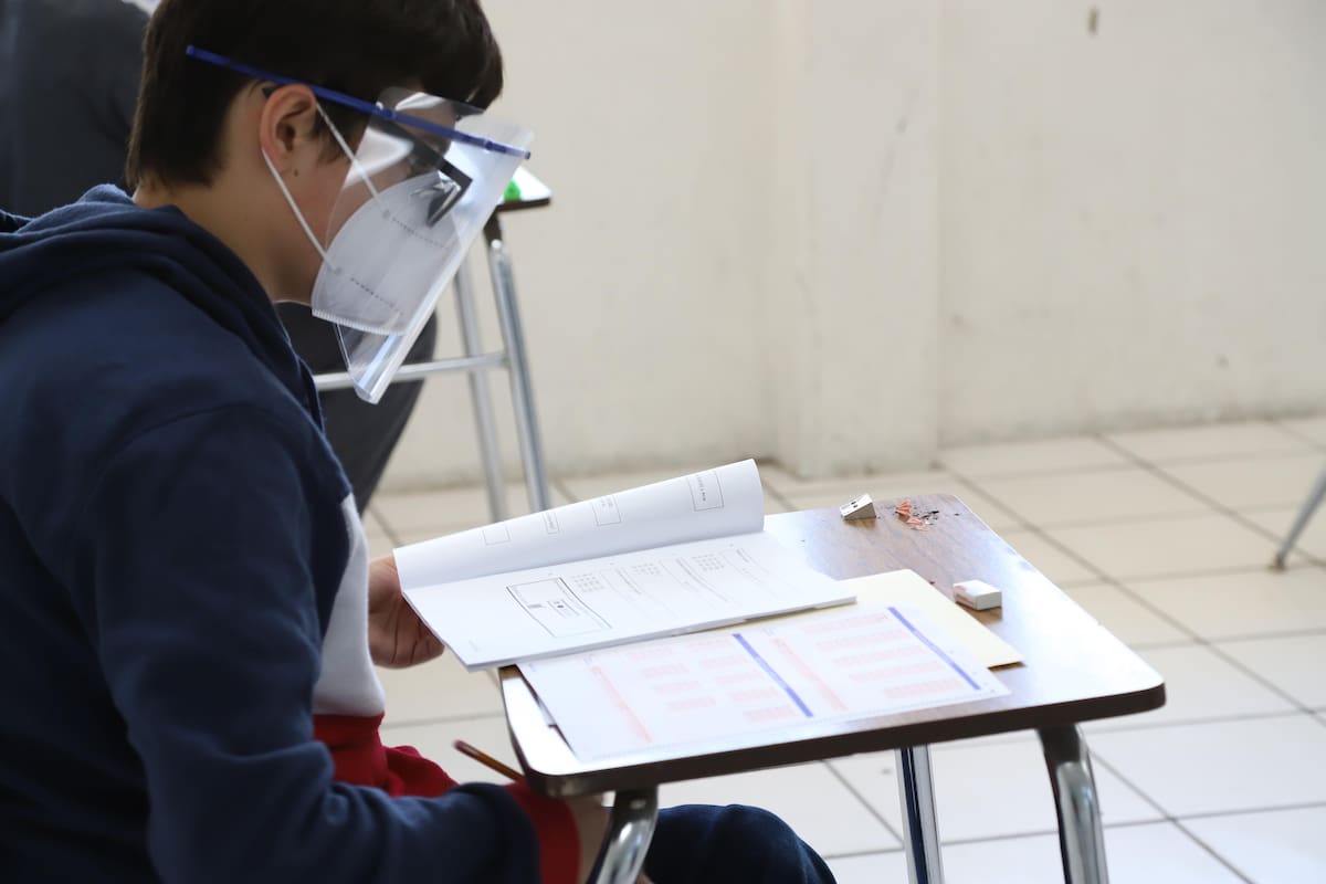 Abandonan estudio 2 mil 500 alumnos de Cobach en BC