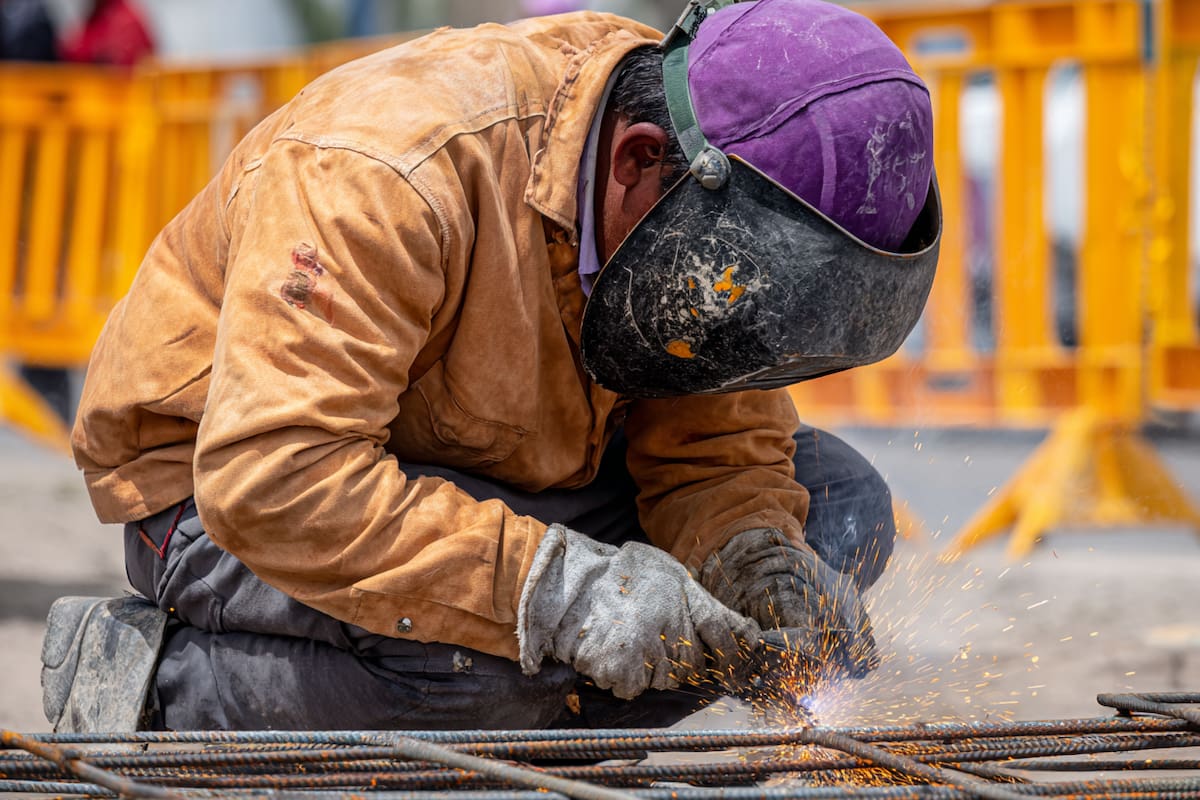 Mientras en México no se aprueba la jornada laboral de 40 horas, en Colombia ya se aprobó hace tiempo y así es como funciona