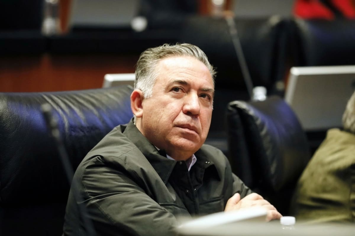 Enrique Inzunza respondió a las 23 mil 500 firmas entregadas al Senado para pedir su salida del cargo. Foto: Archivo
