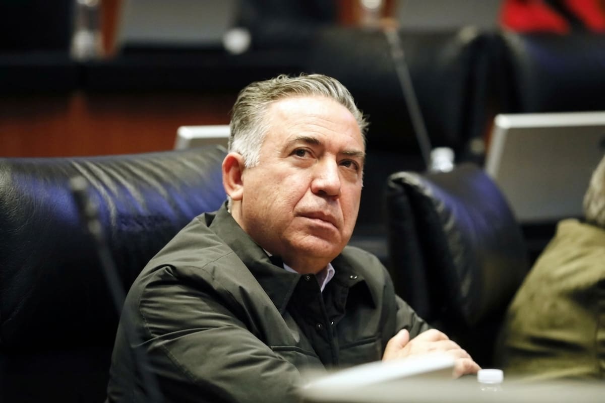 “Me eligieron 650 mil sinaloenses”: Enrique Inzunza responde a las 23 mil 500 firmas que exigen su salida del Senado para que enfrente las acusaciones de EEUU en su contra