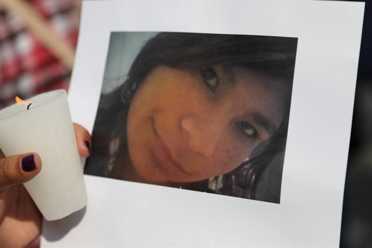 Marchan mujeres en Ecatepec, foco de feminicidios en México