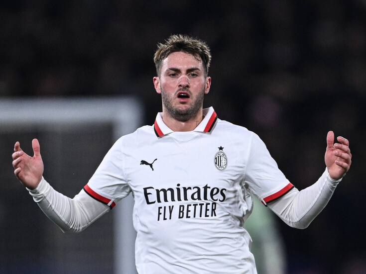 Milán tendría a este jugador en la mira para que sea la competencia de Santiago Giménez