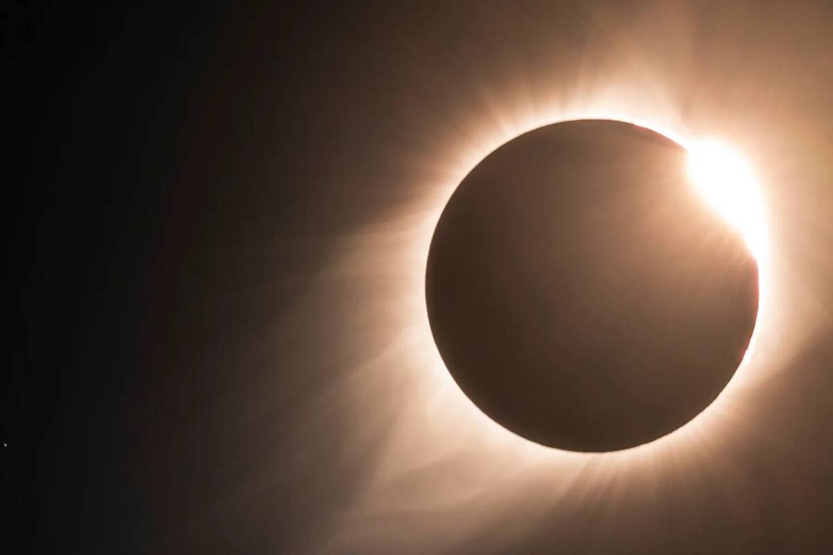 Recomendaciones para ver el eclipse solar: SEP