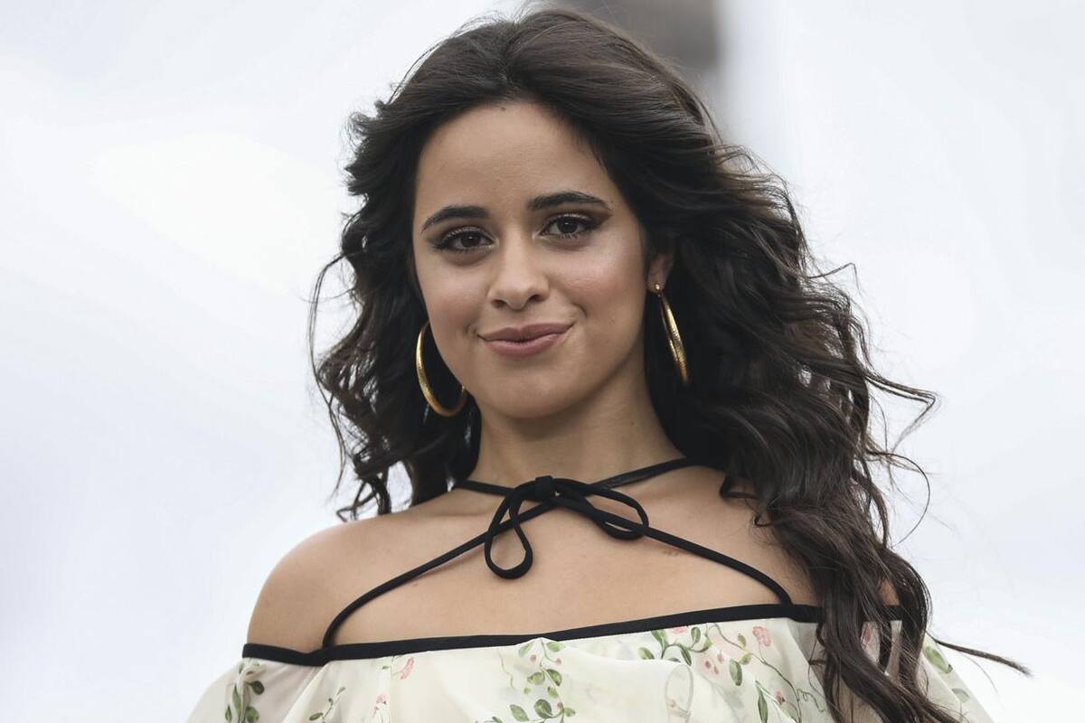 Camila Cabello encuentra alegría en sus raíces y lanza ‘Familia’