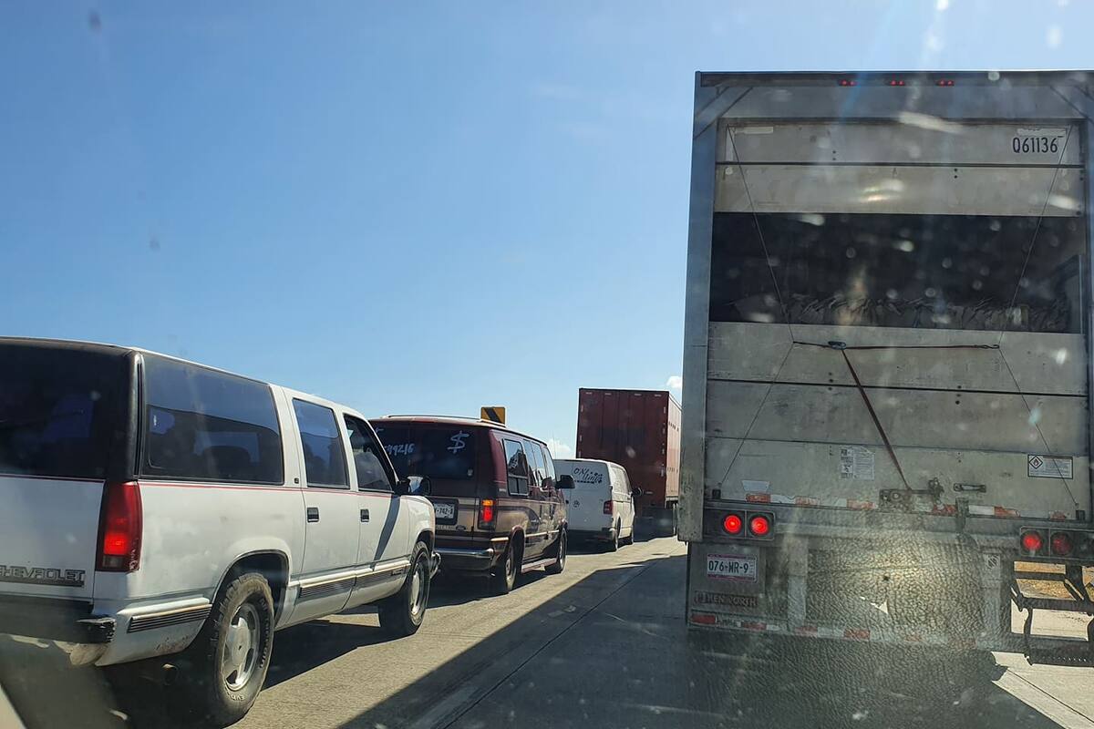 Muy lento el flujo vehicular en caseta de Fundición, tramo Ciudad Obregón-Navojoa