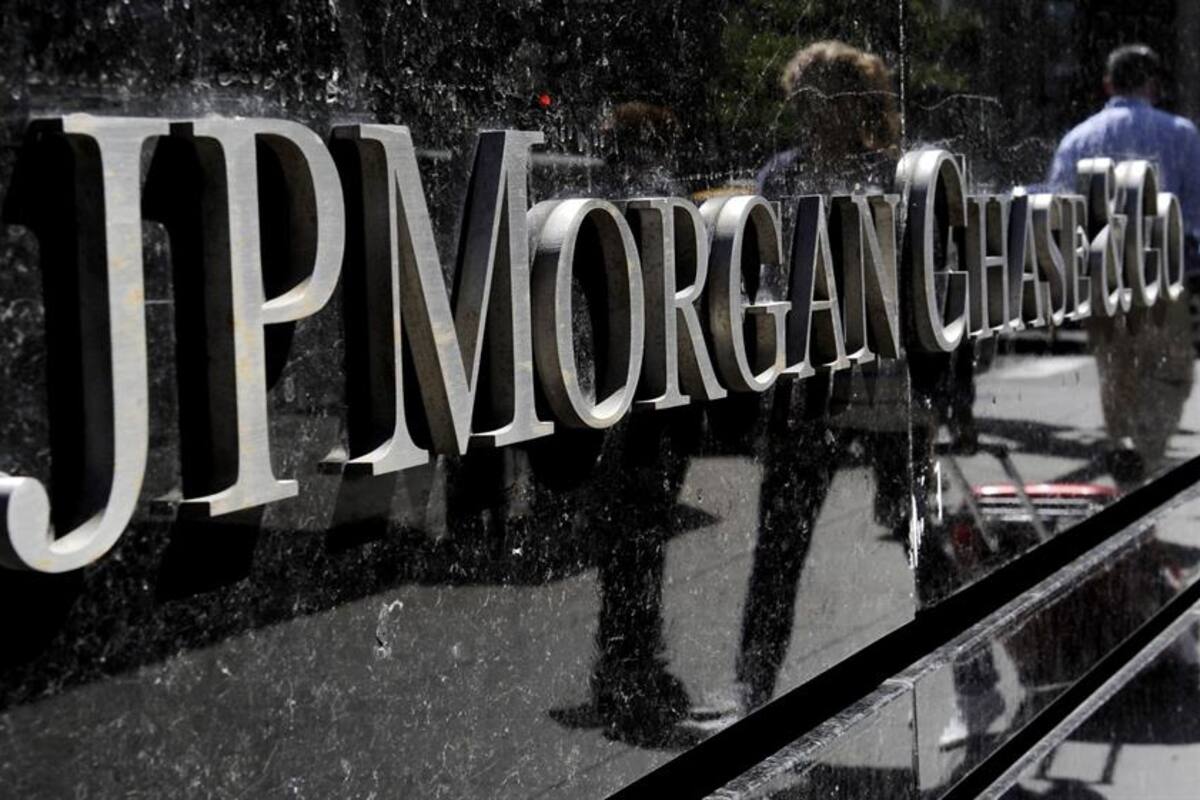 JP Morgan prevé caída del 15.5% en economía mexicana en segundo trimestre del año