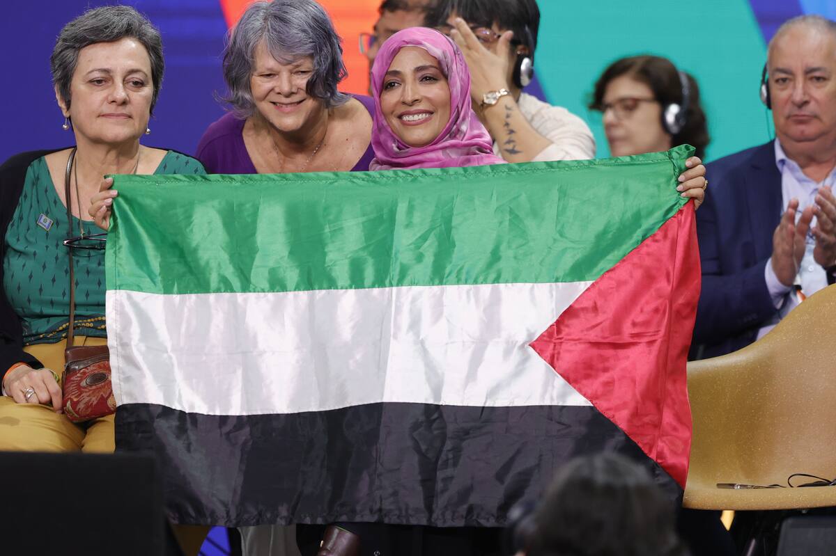 Organizaciones y movimientos de la sociedad civil de los países miembros del G20 pidieron este sábado en Río de Janeiro, en la denominada Cumbre Social, intensificar la lucha contra la crisis climática y redoblar esfuerzos para erradicar el hambre. EFE/ André Coelho