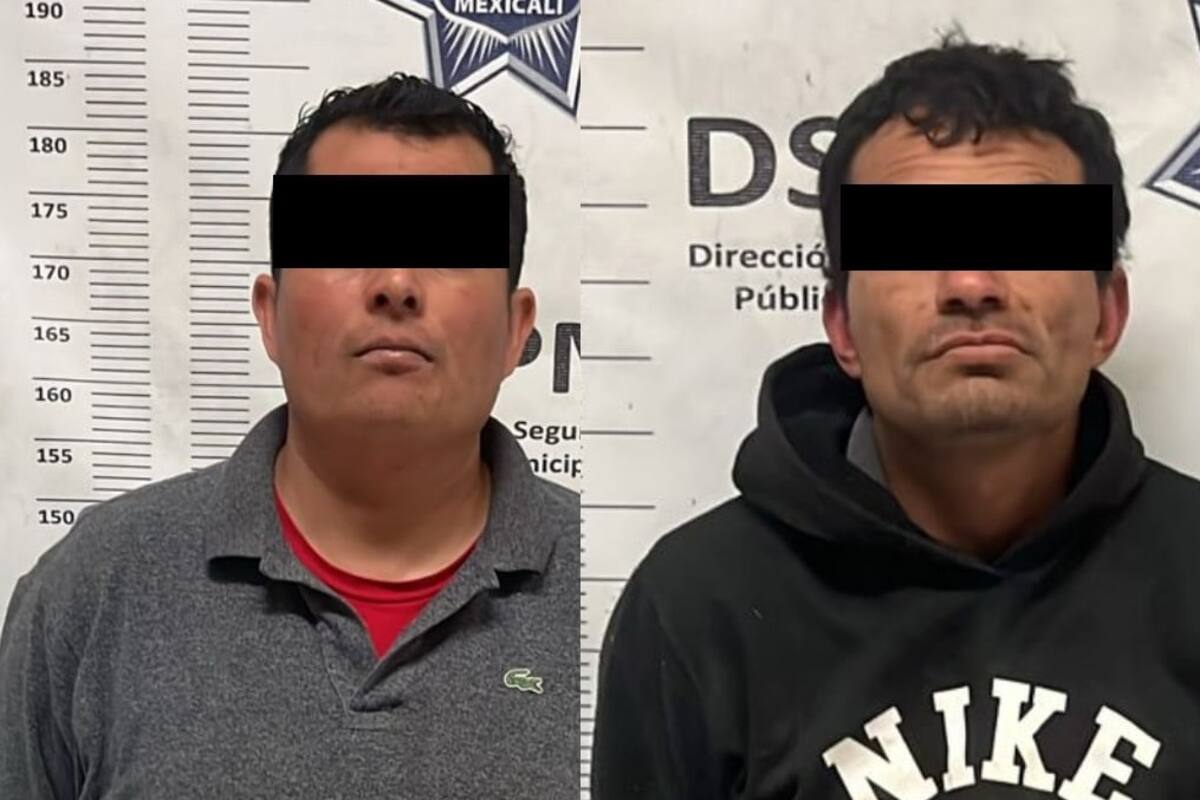 Arrestan a dos con armas prohibidas y vehículo robado