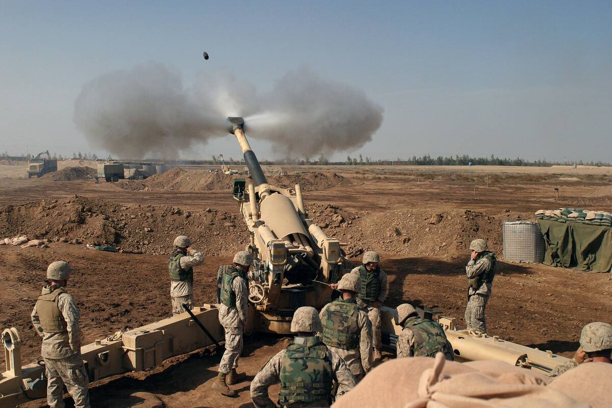 Bombardean hospital en Irak; reportan decenas de víctimas