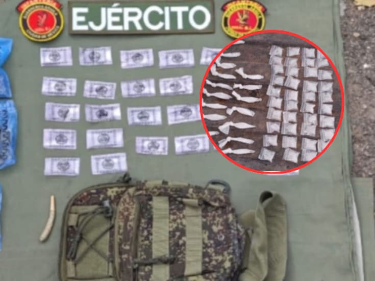 Operativos en Culiacán y Mazatlán aseguran más de 90 dosis de presuntas drogas tras persecuciones y fugas de civiles