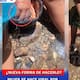 Mujer se vuelve viral por lavar el pollo en un río con agua y jabón