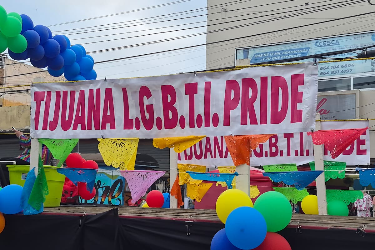 Reúne Marcha del Orgullo a miles de personas en calles de la Zona Centro de Tijuana