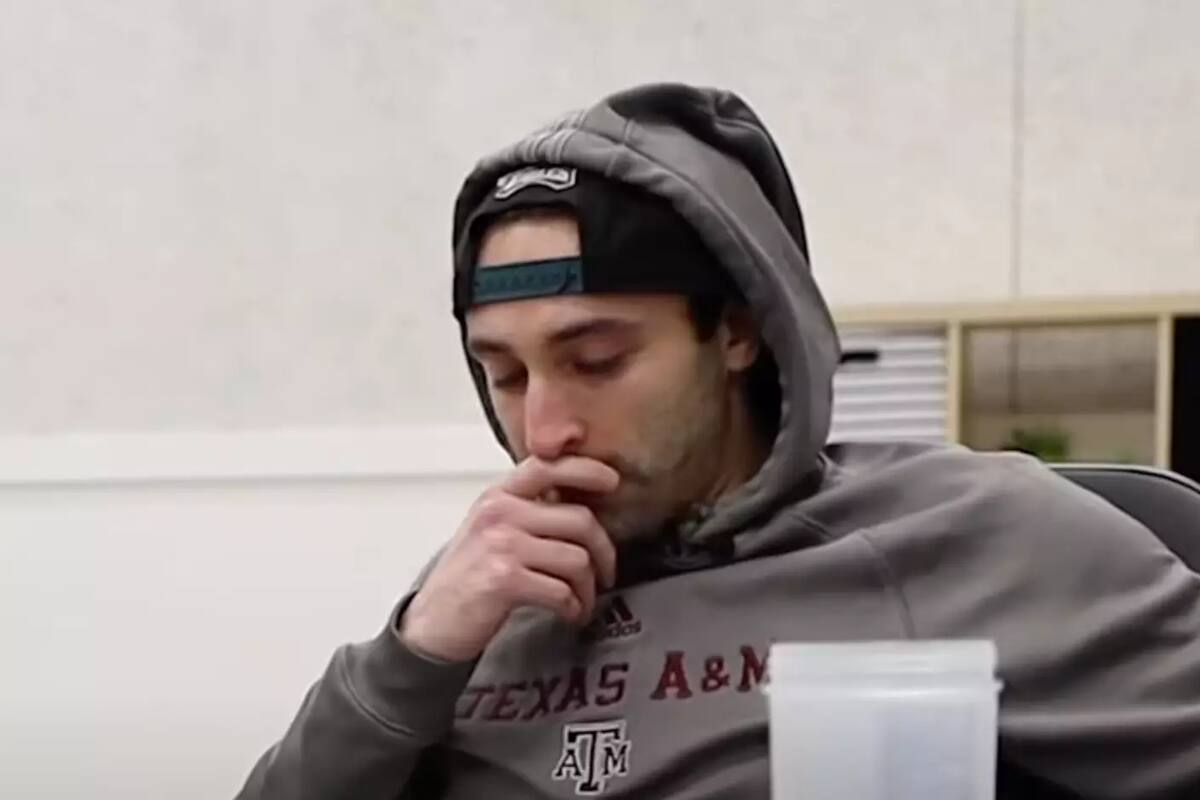 Millonario intentando ser “pobre” abandona el reto por problemas de salud