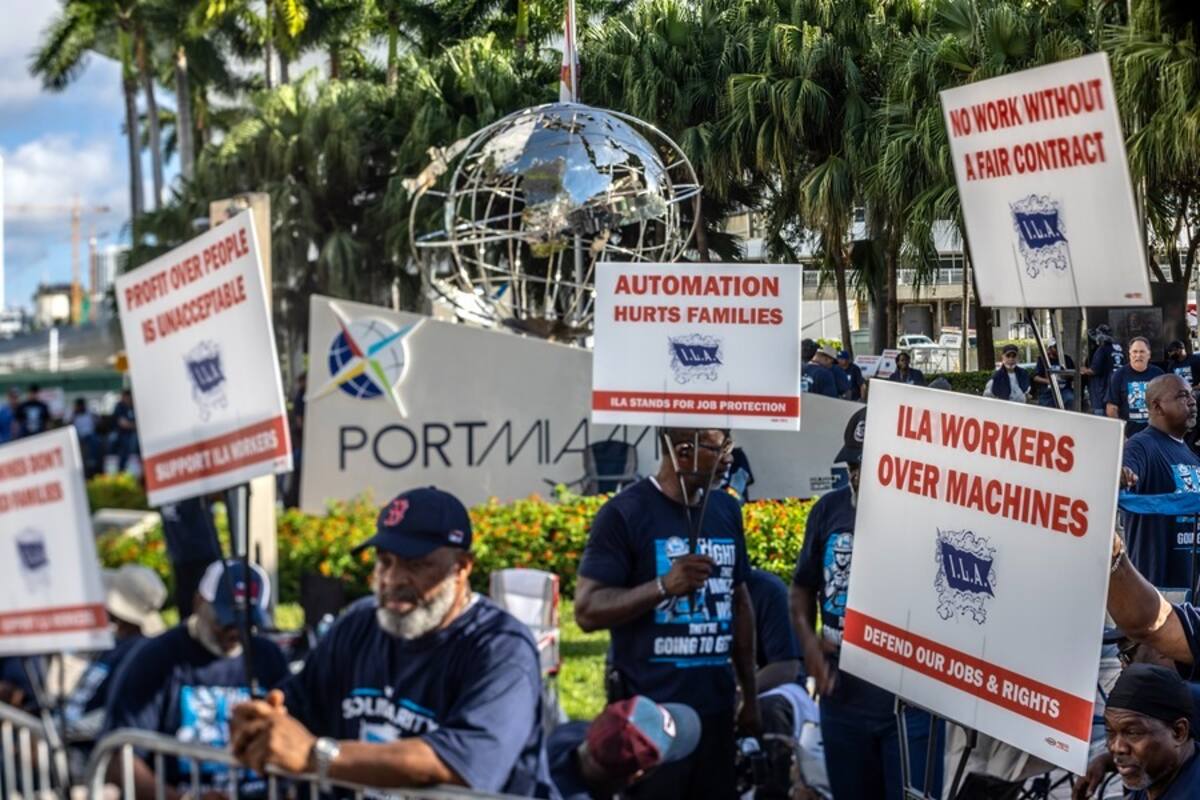 Trabajadores de puertos en huelga. Foto: EFE