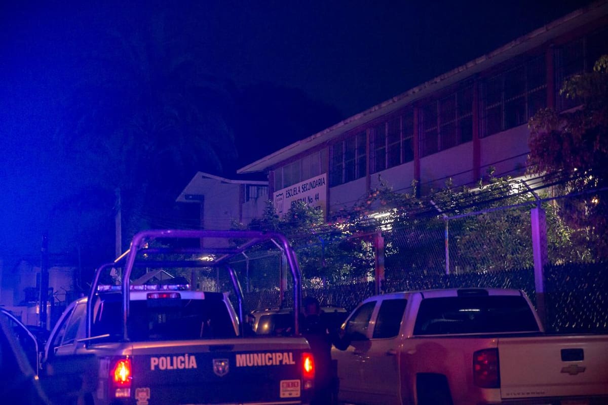 Secundaria 44 en La Mesa suspende clases presenciales por mensaje con presuntas amenazas