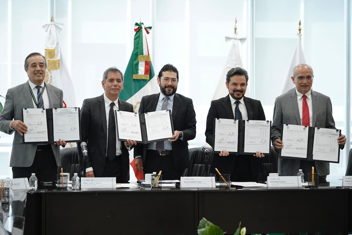 IMSS y Sindicato Nacional de Trabajadores del Seguro Social firman contrato colectivo con aumento salarial del 8.1%