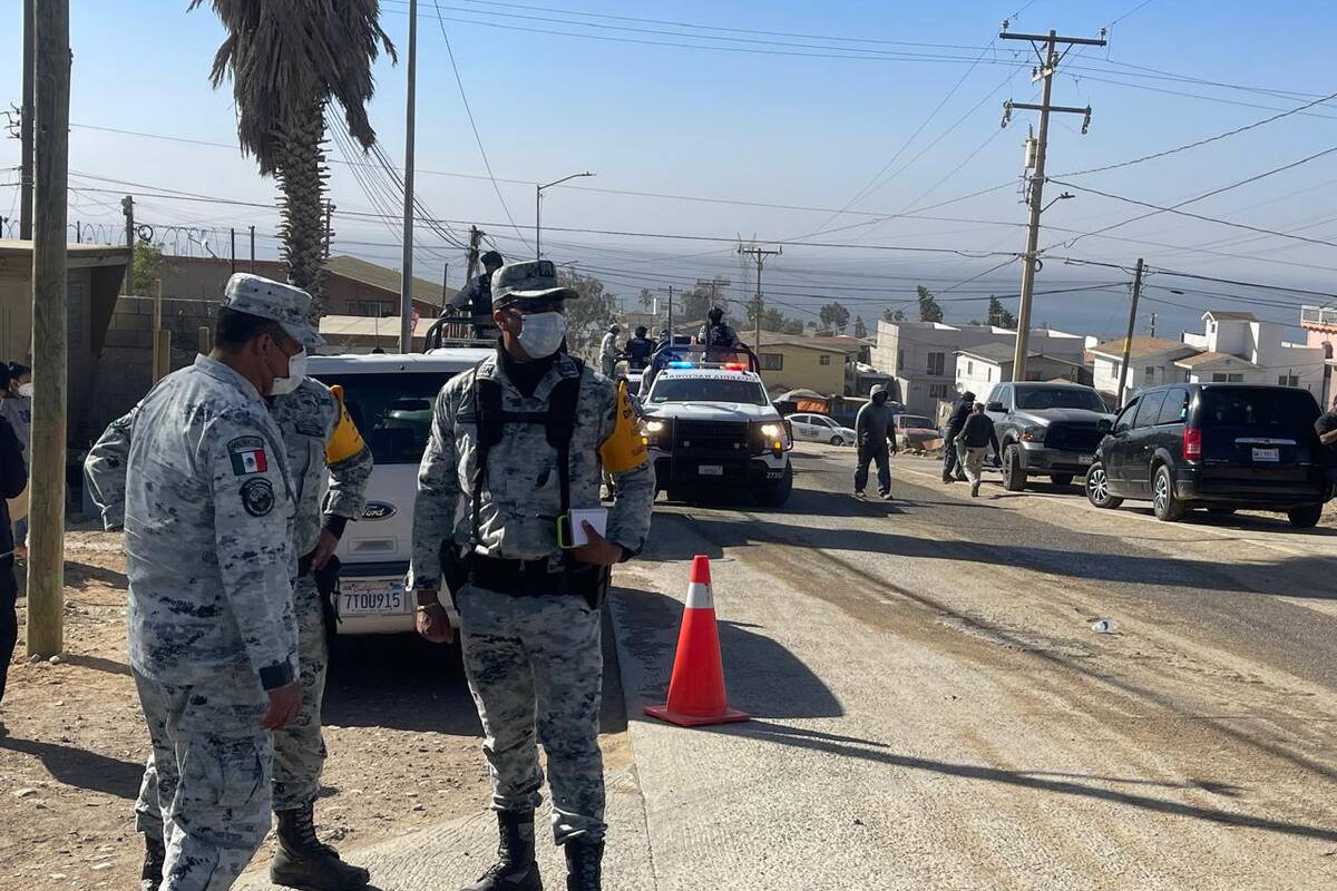 Incendio en Primo Tapia dejó ocho viviendas y cuatro vehículos dañados