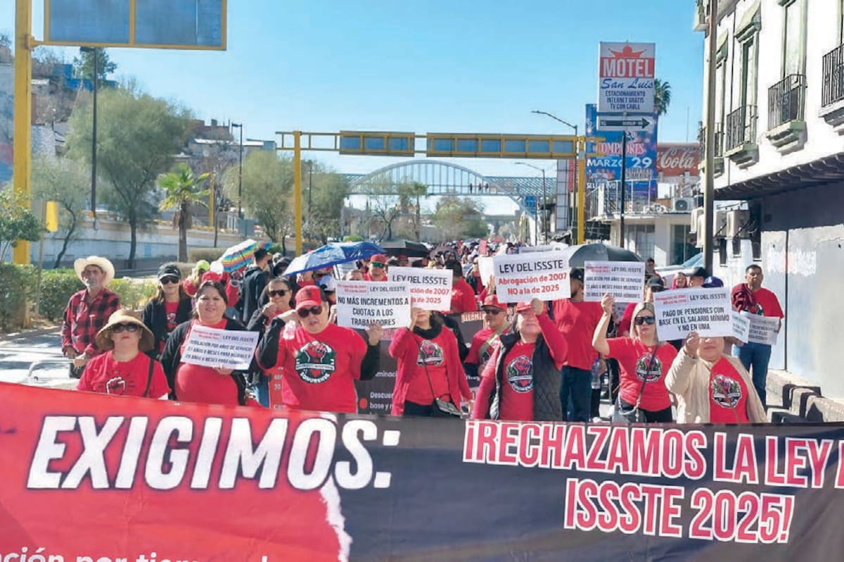 Tomarán maestros la garita Dennis DeConcini y suspenderán clases en Nogales este lunes; prevén afectaciones al cruce a EEUU
