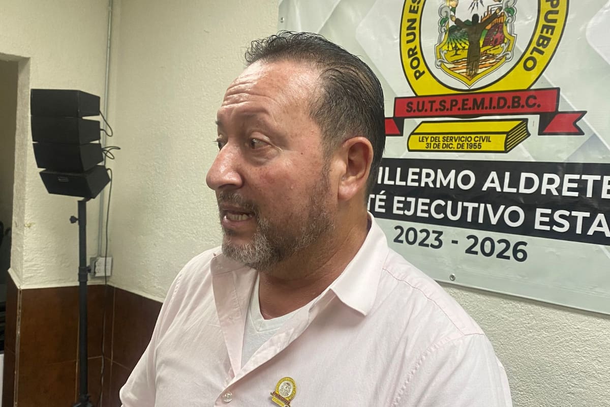 Alistan plazas para bomberos