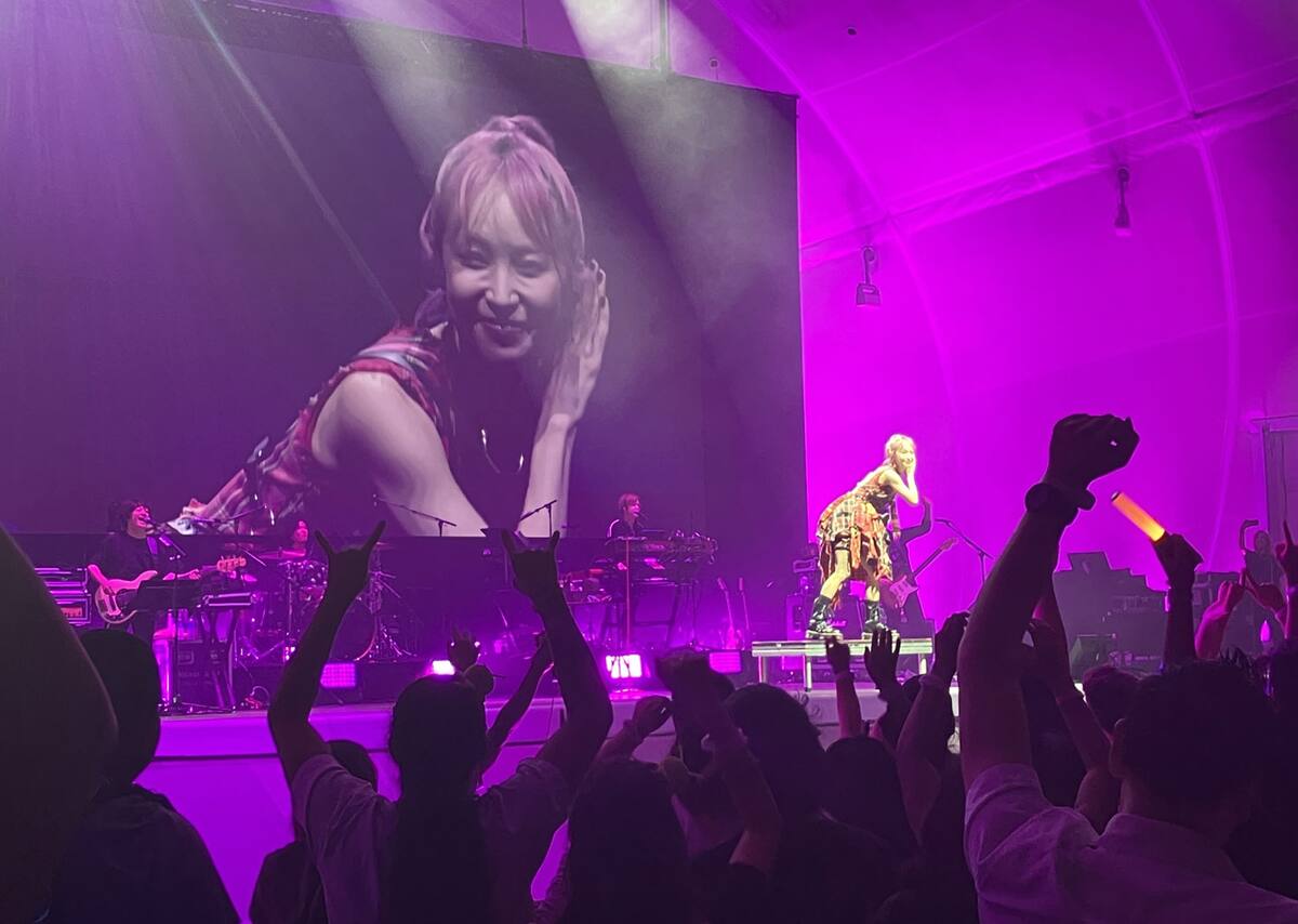 LiSA reunió a alrededor de 9 mil 500 personas. en el The Rady Shell en el Parque Jacobs, ubicado atrás del Centro de Convenciones de San Diego.