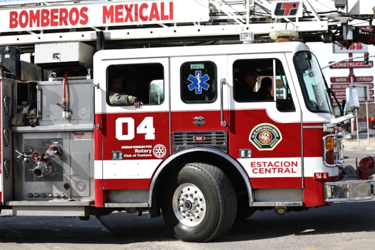 Hombre es baleado y llega a estación de Bomberos a pedir ayuda