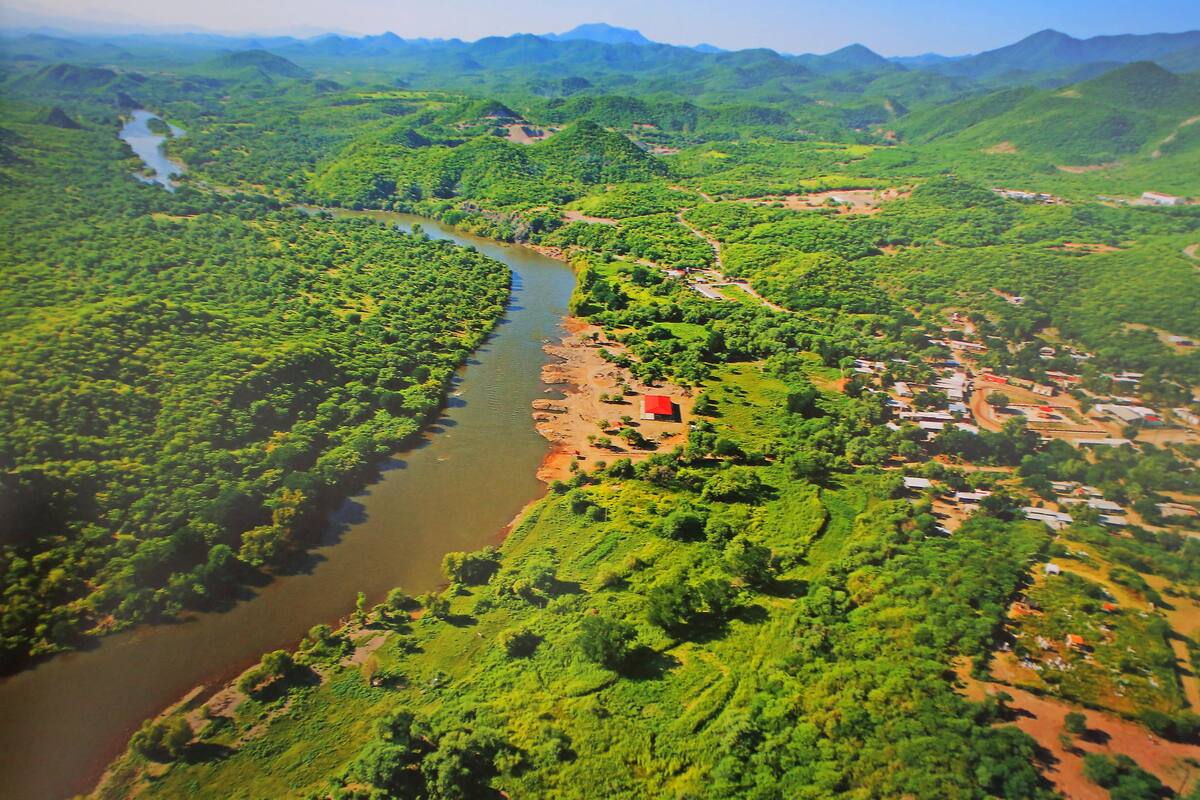 Explora la grandeza del Río Yaqui