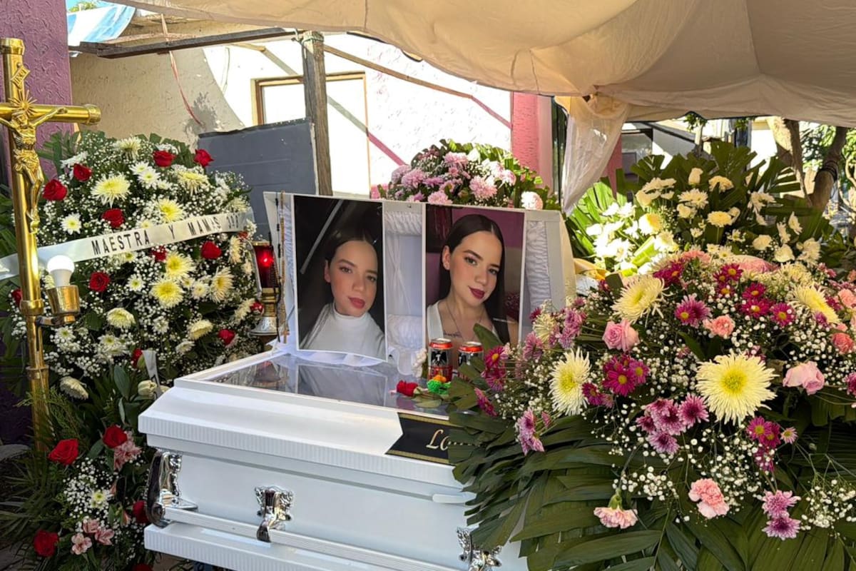 Dan último adiós a Lourdes Angélica en Ciudad Obregón