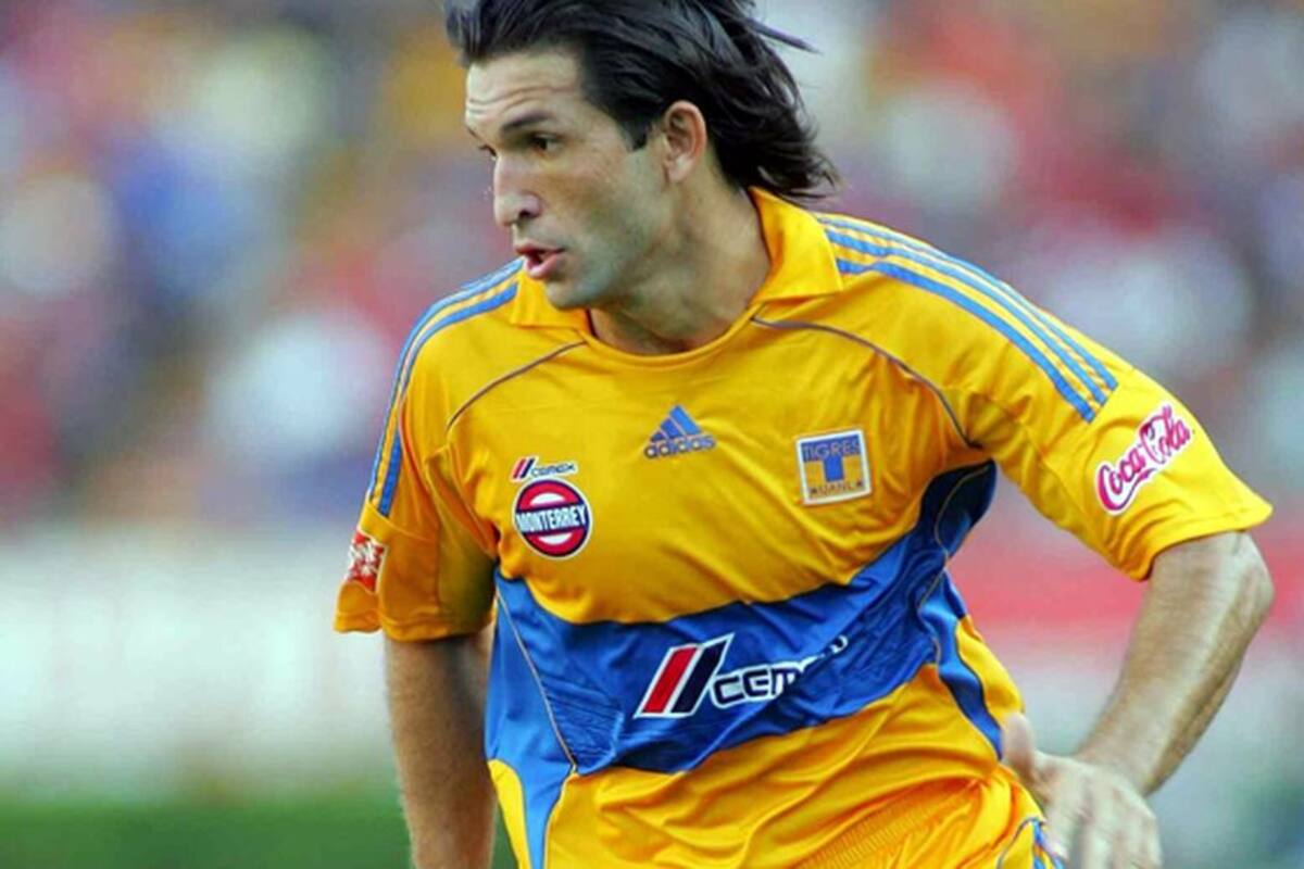 ‘Kikín’ Fonseca y ‘Werevertumorro’ emulan guerra entre ‘Memo’ Ochoa y Luisito Comunica