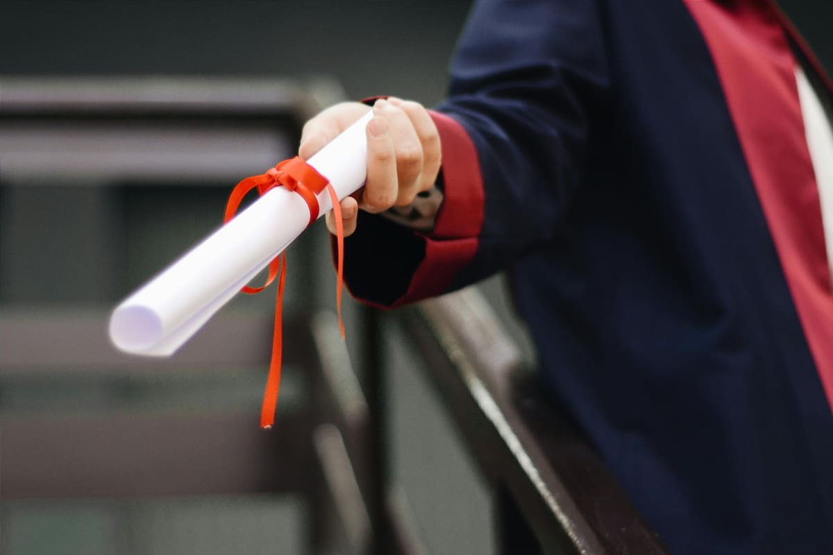 ¿Por qué estudiar una licenciatura en línea en México a cualquier edad?