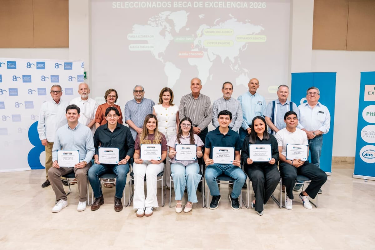 Siete jóvenes sonorenses reciben becas de hasta 40 mil dólares para estudiar maestrías en universidades del extranjero