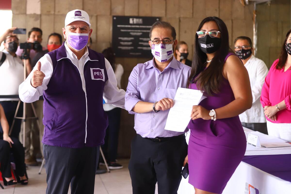 Hija de Julián Leyzaola registra a su padre para la alcaldía de Tijuana