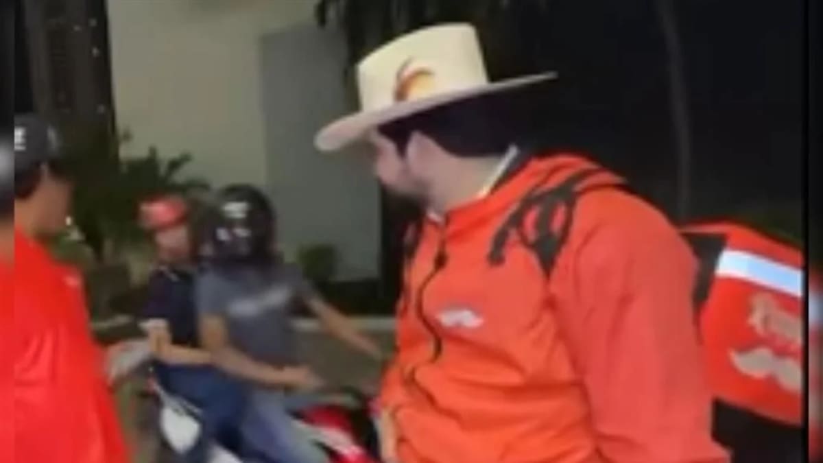 Jesús Alberto “N”, señalado por disparar contra el creador de contenido César Daniel Nolazco Gastélum en Culiacán, fue localizado en Puebla y detenido durante un operativo en el que agentes fueron agredidos por tres sujetos armados