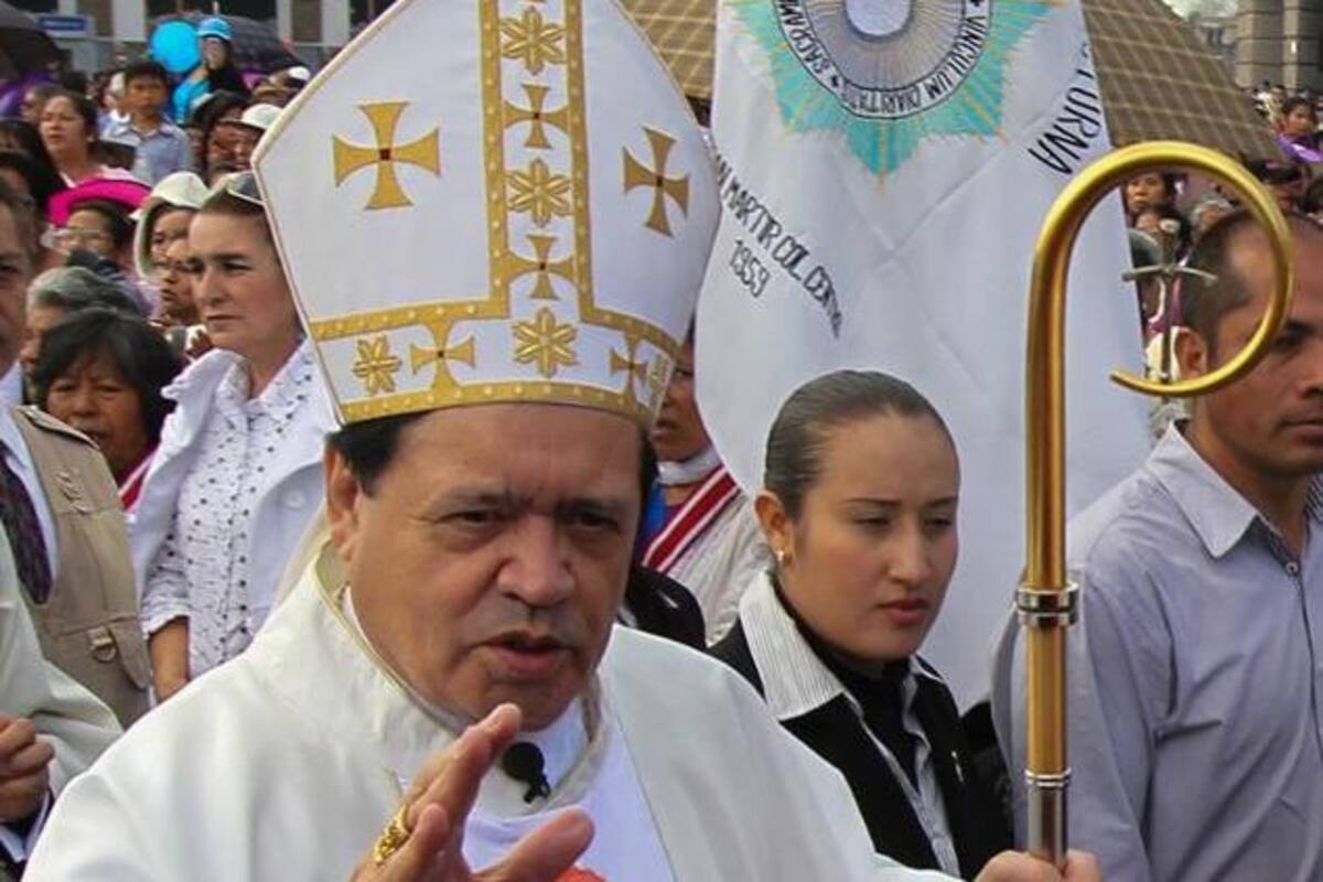 Norberto Rivera deja el hospital tras contraer Covid