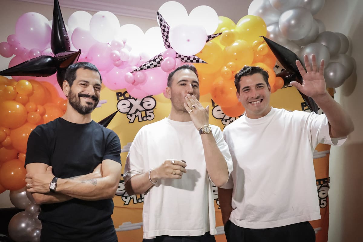 Reik celebra desde el punto de partida