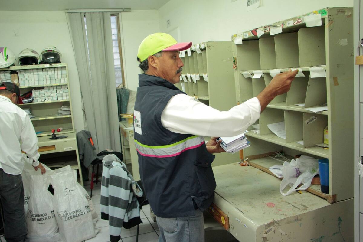 Dejan de mandar cartas, pero usan el correo para enviar paquetes de ventas