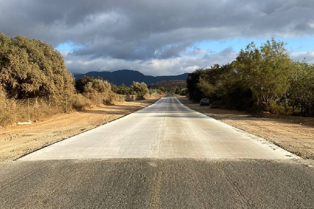 Avanza 50% pavimentación en tramo de la Ruta del Vino