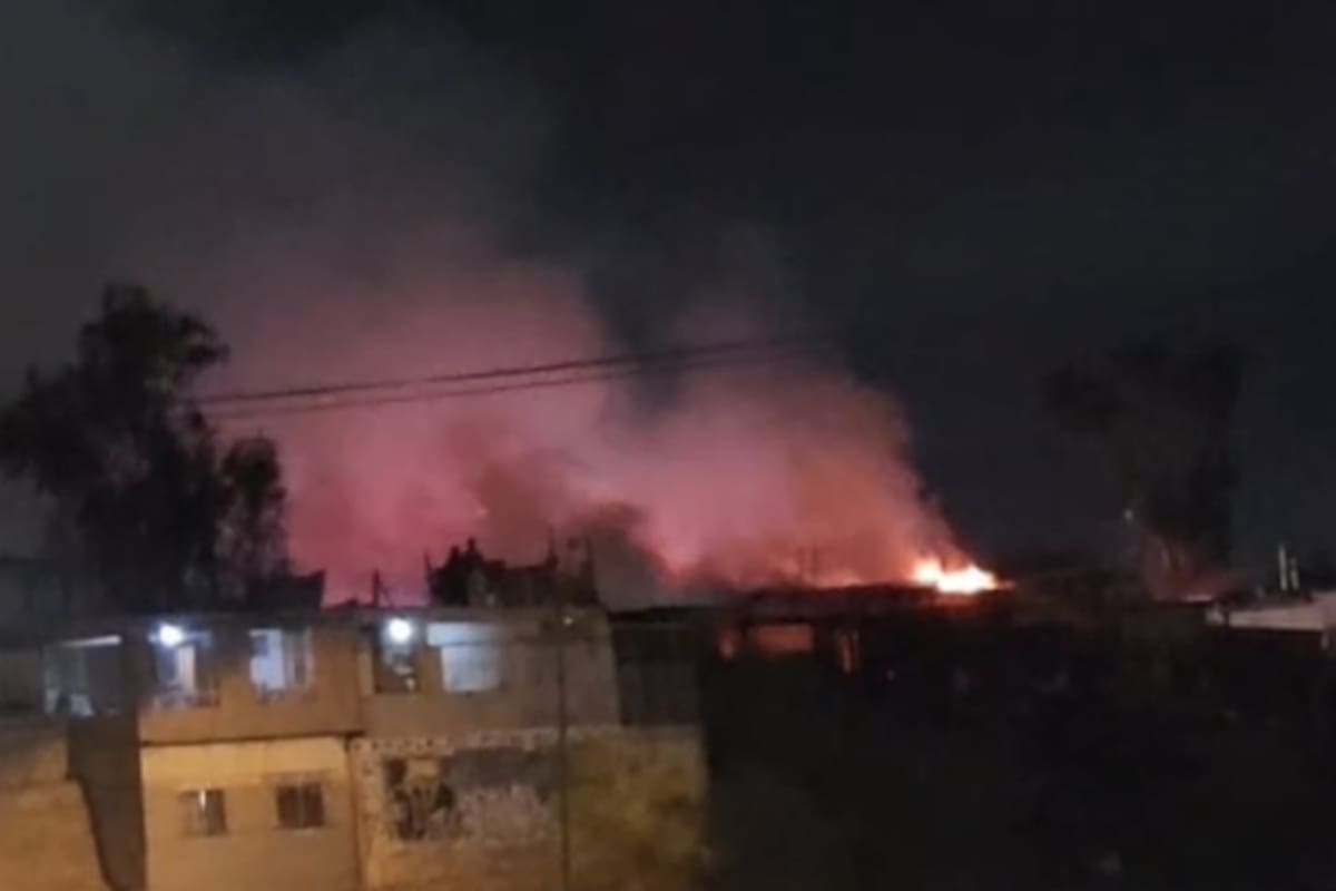 Incendio consume casa y alcanza otras dos en la Nueva Esperanza; habría sido provocado